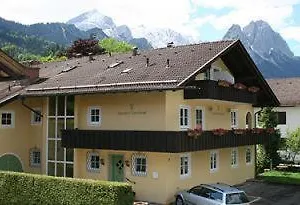 Alpenhof Garnihotel & Aparthotel