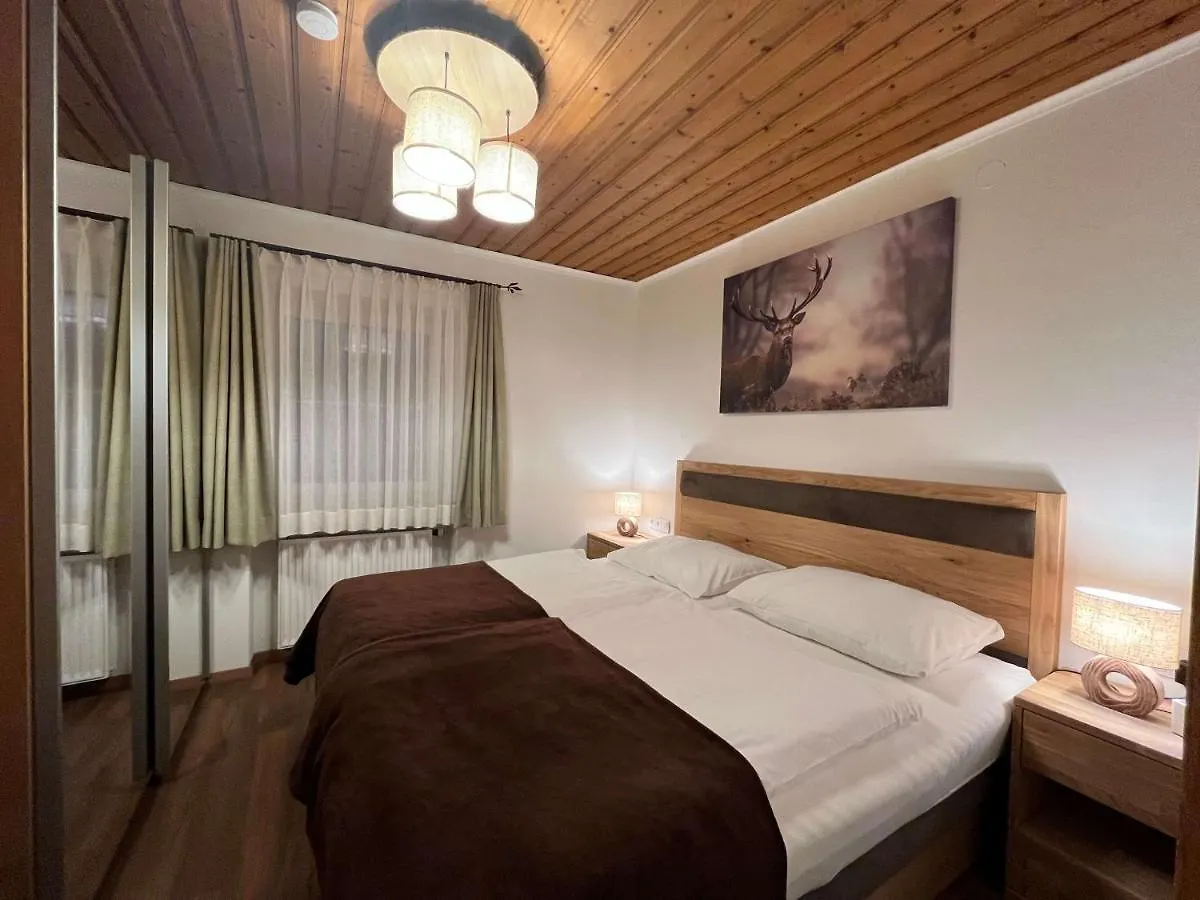 Hotel Garni Brunnthaler Garmisch-Partenkirchen